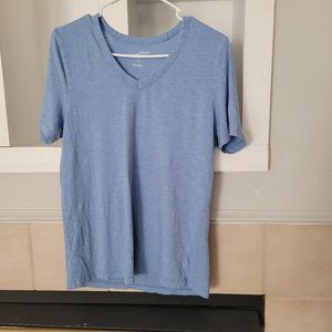 Universal Thread t-shirt